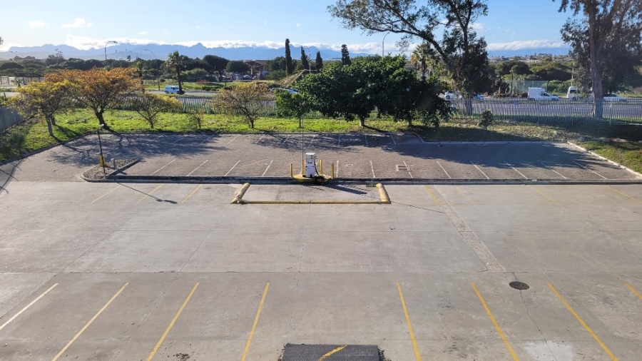 To Let commercial Property for Rent in Parow Industrial Western Cape